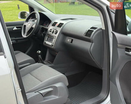 Серый Фольксваген Туран, объемом двигателя 1.6 л и пробегом 174 тыс. км за 7550 $, фото 31 на Automoto.ua