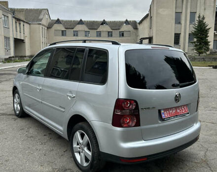 Серый Фольксваген Туран, объемом двигателя 1.6 л и пробегом 221 тыс. км за 8250 $, фото 19 на Automoto.ua