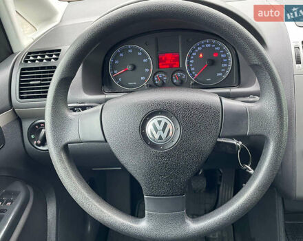 Серый Фольксваген Туран, объемом двигателя 1.6 л и пробегом 196 тыс. км за 8999 $, фото 32 на Automoto.ua