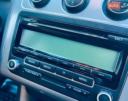 Сірий Фольксваген Туран, об'ємом двигуна 1.9 л та пробігом 200 тис. км за 8500 $, фото 22 на Automoto.ua