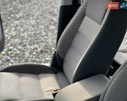 Сірий Фольксваген Туран, об'ємом двигуна 1.4 л та пробігом 197 тис. км за 7690 $, фото 30 на Automoto.ua