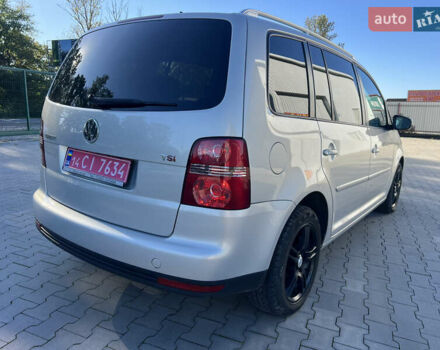 Серый Фольксваген Туран, объемом двигателя 1.4 л и пробегом 235 тыс. км за 7450 $, фото 8 на Automoto.ua