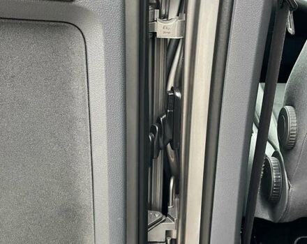 Серый Фольксваген Туран, объемом двигателя 1.6 л и пробегом 196 тыс. км за 8999 $, фото 29 на Automoto.ua