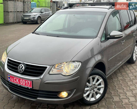 Серый Фольксваген Туран, объемом двигателя 1.6 л и пробегом 196 тыс. км за 8999 $, фото 115 на Automoto.ua