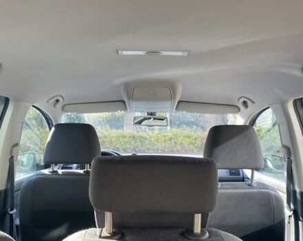 Серый Фольксваген Туран, объемом двигателя 1.6 л и пробегом 211 тыс. км за 9150 $, фото 26 на Automoto.ua