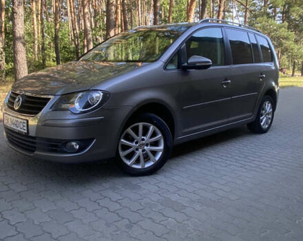 Сірий Фольксваген Туран, об'ємом двигуна 1.9 л та пробігом 238 тис. км за 8750 $, фото 3 на Automoto.ua