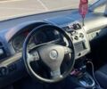 Серый Фольксваген Туран, объемом двигателя 1.4 л и пробегом 233 тыс. км за 5400 $, фото 4 на Automoto.ua