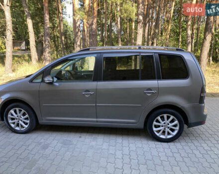 Сірий Фольксваген Туран, об'ємом двигуна 1.9 л та пробігом 238 тис. км за 8750 $, фото 13 на Automoto.ua