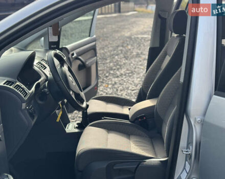 Сірий Фольксваген Туран, об'ємом двигуна 1.4 л та пробігом 197 тис. км за 7690 $, фото 26 на Automoto.ua