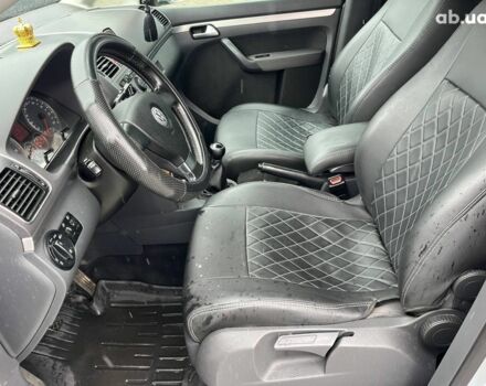 Серый Фольксваген Туран, объемом двигателя 1.4 л и пробегом 256 тыс. км за 7490 $, фото 24 на Automoto.ua