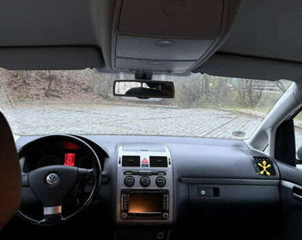 Сірий Фольксваген Туран, об'ємом двигуна 1.39 л та пробігом 182 тис. км за 7950 $, фото 27 на Automoto.ua