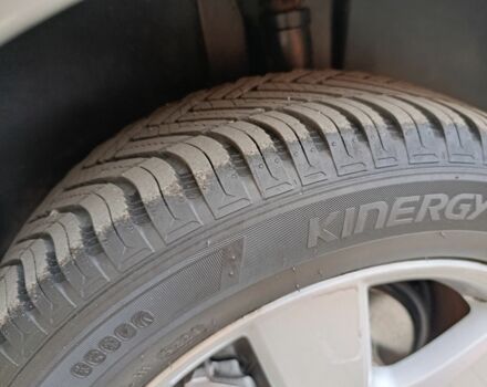 Сірий Фольксваген Туран, об'ємом двигуна 1.6 л та пробігом 213 тис. км за 8600 $, фото 23 на Automoto.ua