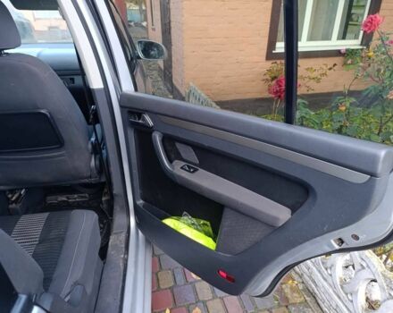 Сірий Фольксваген Туран, об'ємом двигуна 1.4 л та пробігом 215 тис. км за 7500 $, фото 10 на Automoto.ua