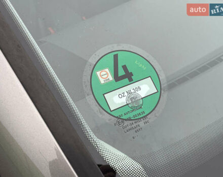 Серый Фольксваген Туран, объемом двигателя 1.6 л и пробегом 196 тыс. км за 8999 $, фото 153 на Automoto.ua