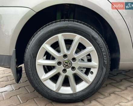 Серый Фольксваген Туран, объемом двигателя 1.6 л и пробегом 196 тыс. км за 8999 $, фото 139 на Automoto.ua