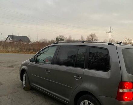 Сірий Фольксваген Туран, об'ємом двигуна 1.4 л та пробігом 174 тис. км за 6999 $, фото 6 на Automoto.ua