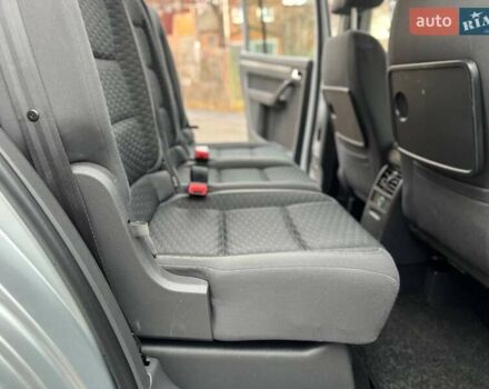 Серый Фольксваген Туран, объемом двигателя 1.6 л и пробегом 198 тыс. км за 8399 $, фото 61 на Automoto.ua