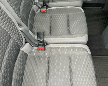 Серый Фольксваген Туран, объемом двигателя 1.6 л и пробегом 196 тыс. км за 8999 $, фото 104 на Automoto.ua