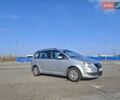Серый Фольксваген Туран, объемом двигателя 1.6 л и пробегом 250 тыс. км за 7600 $, фото 1 на Automoto.ua