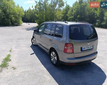 Серый Фольксваген Туран, объемом двигателя 1.9 л и пробегом 237 тыс. км за 7600 $, фото 11 на Automoto.ua
