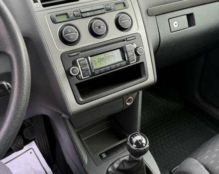 Сірий Фольксваген Туран, об'ємом двигуна 1.4 л та пробігом 202 тис. км за 6800 $, фото 10 на Automoto.ua