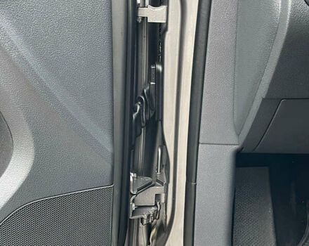 Серый Фольксваген Туран, объемом двигателя 1.6 л и пробегом 196 тыс. км за 8999 $, фото 141 на Automoto.ua