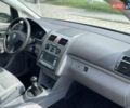 Серый Фольксваген Туран, объемом двигателя 1.6 л и пробегом 189 тыс. км за 7500 $, фото 2 на Automoto.ua
