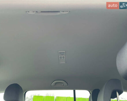 Серый Фольксваген Туран, объемом двигателя 1.6 л и пробегом 196 тыс. км за 8999 $, фото 39 на Automoto.ua