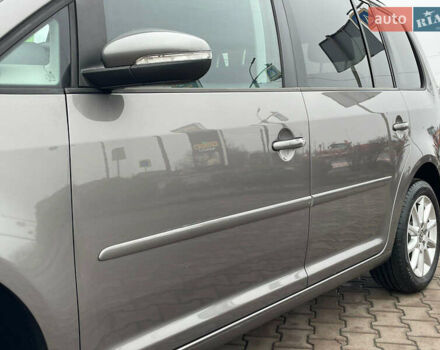 Серый Фольксваген Туран, объемом двигателя 1.6 л и пробегом 196 тыс. км за 8999 $, фото 65 на Automoto.ua