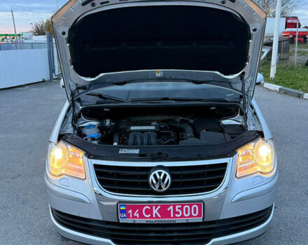 Сірий Фольксваген Туран, об'ємом двигуна 1.6 л та пробігом 212 тис. км за 8499 $, фото 41 на Automoto.ua