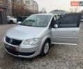 Серый Фольксваген Туран, объемом двигателя 1.6 л и пробегом 238 тыс. км за 7850 $, фото 63 на Automoto.ua