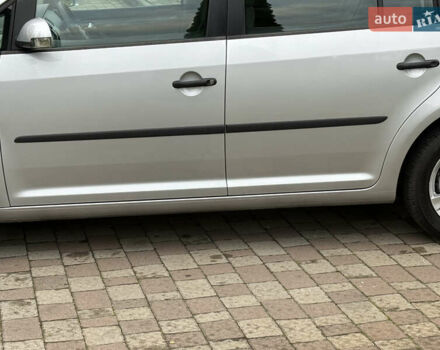 Серый Фольксваген Туран, объемом двигателя 1.6 л и пробегом 174 тыс. км за 7550 $, фото 20 на Automoto.ua