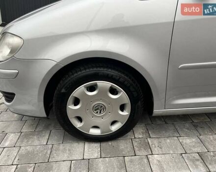 Серый Фольксваген Туран, объемом двигателя 1.6 л и пробегом 198 тыс. км за 8399 $, фото 33 на Automoto.ua