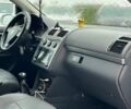 Серый Фольксваген Туран, объемом двигателя 1.4 л и пробегом 256 тыс. км за 7490 $, фото 4 на Automoto.ua