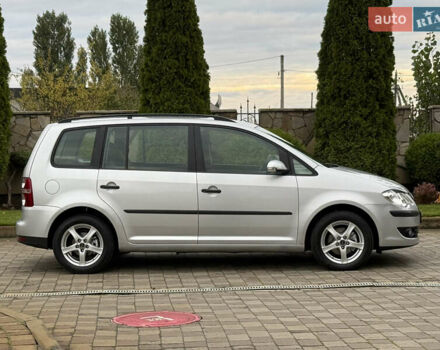 Серый Фольксваген Туран, объемом двигателя 1.6 л и пробегом 174 тыс. км за 7550 $, фото 12 на Automoto.ua