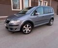 Серый Фольксваген Туран, объемом двигателя 1.4 л и пробегом 166 тыс. км за 8700 $, фото 1 на Automoto.ua