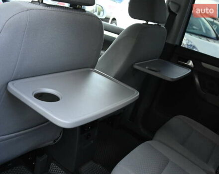 Сірий Фольксваген Туран, об'ємом двигуна 2 л та пробігом 190 тис. км за 9500 $, фото 37 на Automoto.ua