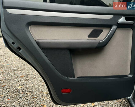 Сірий Фольксваген Туран, об'ємом двигуна 1.4 л та пробігом 197 тис. км за 7600 $, фото 15 на Automoto.ua