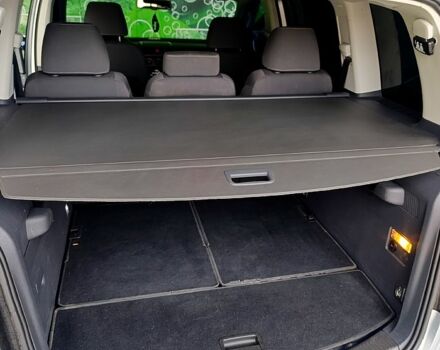 Серый Фольксваген Туран, объемом двигателя 1.4 л и пробегом 211 тыс. км за 9700 $, фото 7 на Automoto.ua