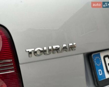 Серый Фольксваген Туран, объемом двигателя 1.6 л и пробегом 198 тыс. км за 8399 $, фото 39 на Automoto.ua