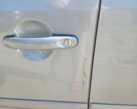 Серый Фольксваген Туран, объемом двигателя 1.6 л и пробегом 195 тыс. км за 8000 $, фото 18 на Automoto.ua