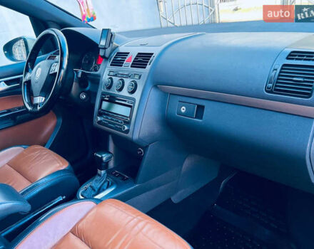 Сірий Фольксваген Туран, об'ємом двигуна 1.9 л та пробігом 200 тис. км за 8500 $, фото 30 на Automoto.ua