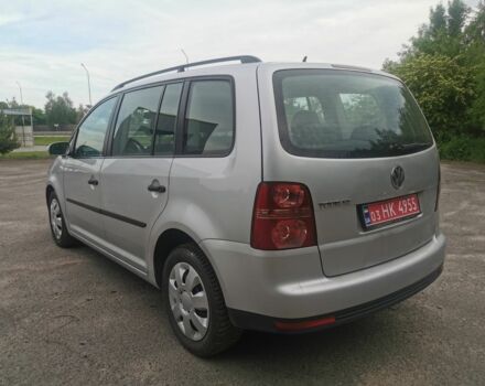 Серый Фольксваген Туран, объемом двигателя 1.6 л и пробегом 190 тыс. км за 5000 $, фото 8 на Automoto.ua