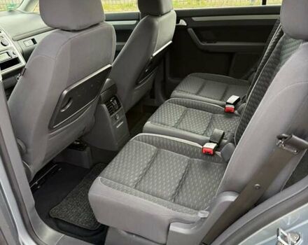 Сірий Фольксваген Туран, об'ємом двигуна 1.4 л та пробігом 202 тис. км за 6800 $, фото 2 на Automoto.ua