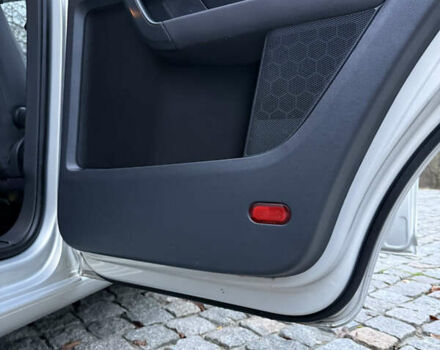 Сірий Фольксваген Туран, об'ємом двигуна 1.39 л та пробігом 182 тис. км за 7950 $, фото 37 на Automoto.ua