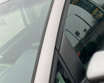 Серый Фольксваген Туран, объемом двигателя 1.6 л и пробегом 196 тыс. км за 8999 $, фото 92 на Automoto.ua