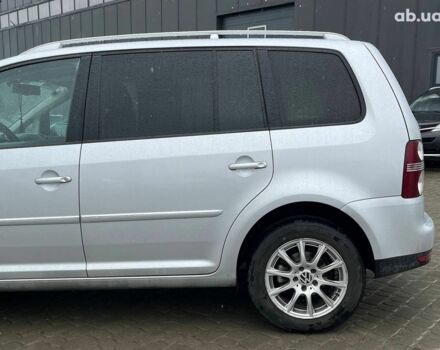 Серый Фольксваген Туран, объемом двигателя 1.4 л и пробегом 256 тыс. км за 7490 $, фото 26 на Automoto.ua