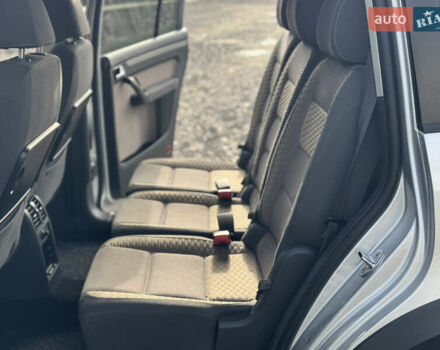 Сірий Фольксваген Туран, об'ємом двигуна 1.4 л та пробігом 197 тис. км за 7690 $, фото 29 на Automoto.ua