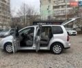 Серый Фольксваген Туран, объемом двигателя 1.6 л и пробегом 238 тыс. км за 7850 $, фото 54 на Automoto.ua