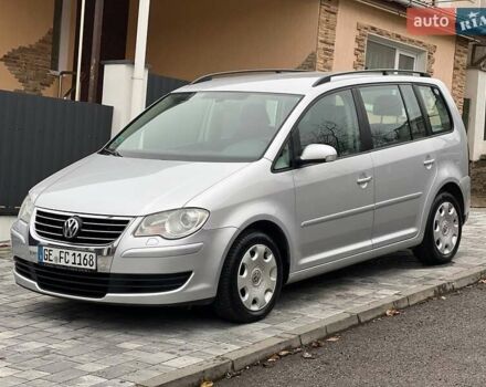 Серый Фольксваген Туран, объемом двигателя 1.6 л и пробегом 198 тыс. км за 8399 $, фото 13 на Automoto.ua